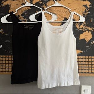 Shapermint Tank Top Bundle- black and white